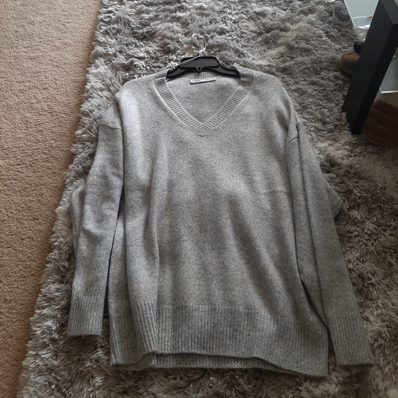 Zara long knit sweater - Picture 2 of 3